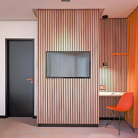 Hotel Art 4*